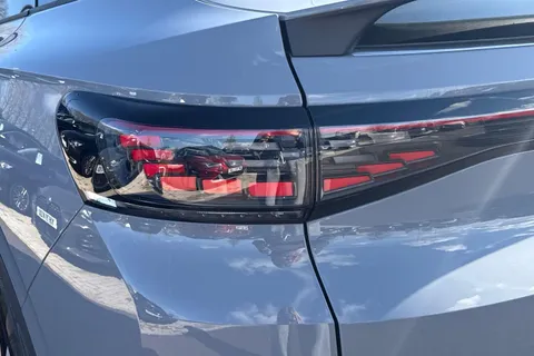 16 of 50 for VOLKSWAGEN ID.5 128kW Max Pro 77kWh 5dr Auto