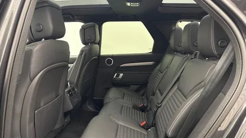 4 of 20 for Land Rover Discovery 3.0 D350 Dynamic HSE 5dr