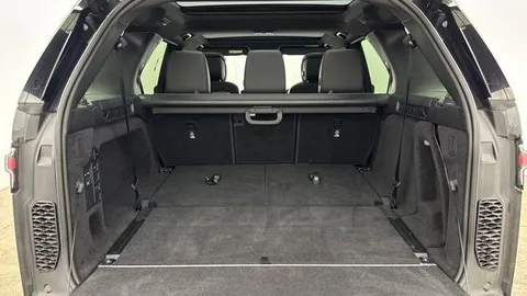 11 of 20 for Land Rover Discovery 3.0 D350 Dynamic HSE 5dr