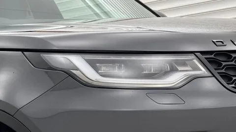 17 of 20 for Land Rover Discovery 3.0 D350 Dynamic HSE 5dr