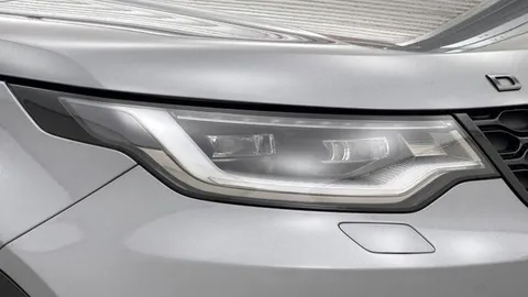 KM74FLV Land Rover Discovery 3.0 D350 Dynamic HSE 5dr Thumbnail #17