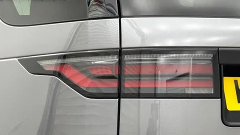 KM74FLV Land Rover Discovery 3.0 D350 Dynamic HSE 5dr Thumbnail #19