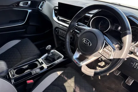 DY20UHA Kia Proceed 1.4 T-GDi GT-Line Shooting Brake Euro 6 (s/s) 5dr Thumbnail #9