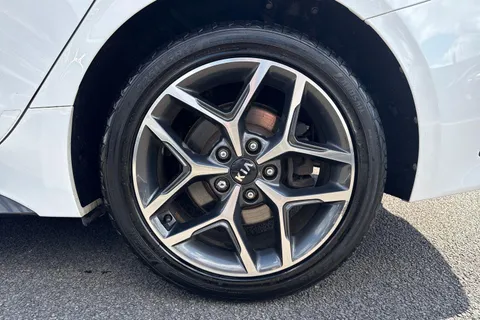 DY20UHA Kia Proceed 1.4 T-GDi GT-Line Shooting Brake Euro 6 (s/s) 5dr Thumbnail #23