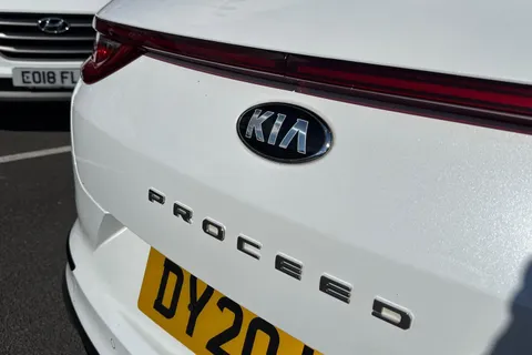 DY20UHA Kia Proceed 1.4 T-GDi GT-Line Shooting Brake Euro 6 (s/s) 5dr Thumbnail #27