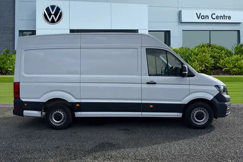CX74ZDZ Volkswagen Crafter 2.0 TDI CR35 Commerce FWD MWB High Roof Euro 6 (s/s) 5dr Thumbnail #4