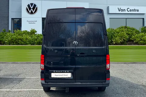 CX74ZJU Volkswagen Crafter 2.0 TDI CR35 Commerce Plus FWD MWB High Roof Euro 6 (s/s) 5dr Thumbnail #5