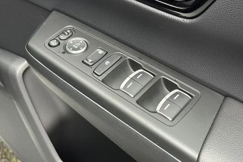 MV75AEF Honda CR-V 2.0 eHEV Advance 5dr eCVT Thumbnail #22