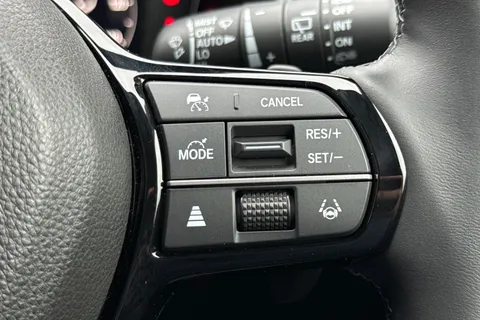 MV75AEF Honda CR-V 2.0 eHEV Advance 5dr eCVT Thumbnail #42