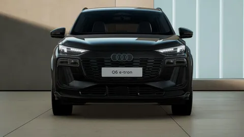 Audi Q6 E-Tron 100kWh Black Edition Auto quattro 5dr Thumbnail #5