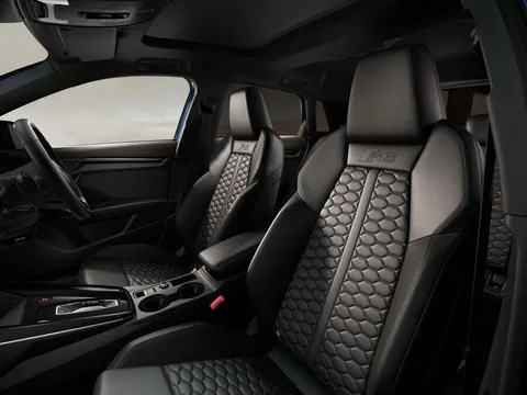  Audi RS 3 2.5 TFSI Carbon Vorsprung Sportback S Tronic quattro Euro 6 (s/s) 5dr Thumbnail #9