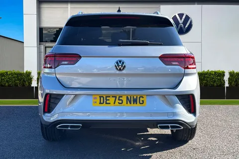 4 of 49 for Volkswagen T-Roc 2.0 TDI 150 EVO R-Line 5dr DSG **REVERSING CAMERA**