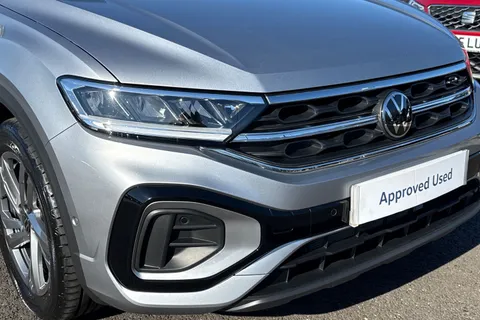 9 of 49 for Volkswagen T-Roc 2.0 TDI 150 EVO R-Line 5dr DSG **REVERSING CAMERA**