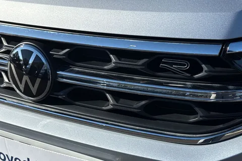 27 of 49 for Volkswagen T-Roc 2.0 TDI 150 EVO R-Line 5dr DSG **REVERSING CAMERA**