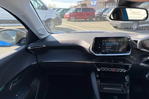 NV71KUG PEUGEOT e-208 50kWh Allure Premium Auto 5dr Thumbnail #21