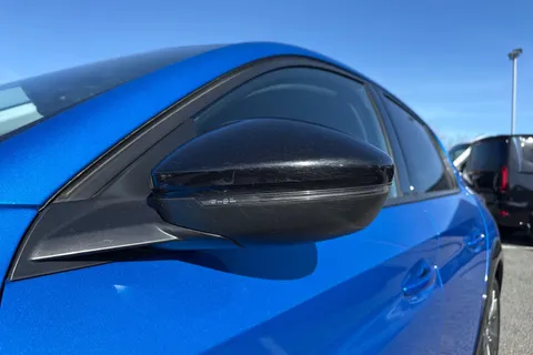 NV71KUG PEUGEOT e-208 50kWh Allure Premium Auto 5dr Thumbnail #31