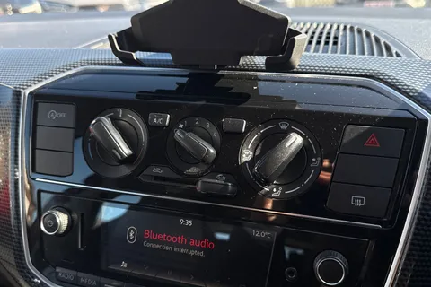 MC19OVR Volkswagen Up! 1.0 Move up! Euro 6 (s/s) 5dr Thumbnail #18