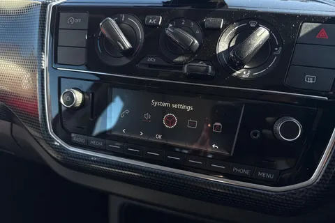 MC19OVR Volkswagen Up! 1.0 Move up! Euro 6 (s/s) 5dr Thumbnail #28