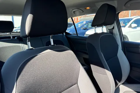 DE67DHX Škoda Fabia 1.0 TSI Colour Edition Euro 6 (s/s) 5dr Thumbnail #20