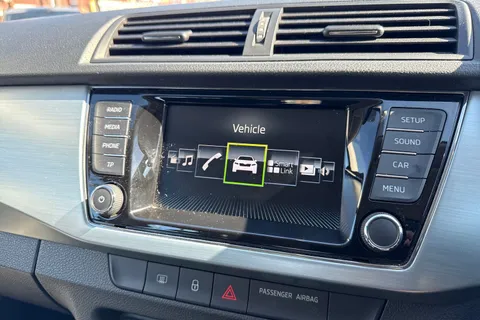 DE67DHX Škoda Fabia 1.0 TSI Colour Edition Euro 6 (s/s) 5dr Thumbnail #37