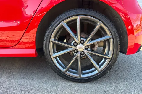 GJ17CKD Audi A1 1.4 TFSI CoD Black Edition Sportback Euro 6 (s/s) 5dr Thumbnail #12