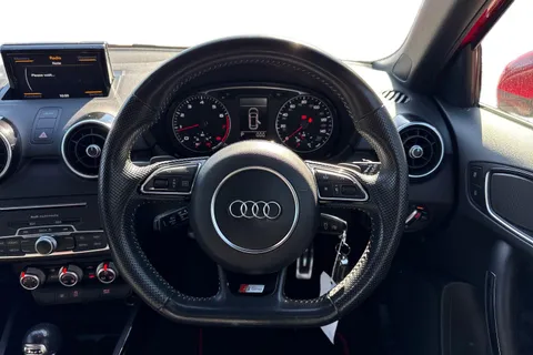 GJ17CKD Audi A1 1.4 TFSI CoD Black Edition Sportback Euro 6 (s/s) 5dr Thumbnail #18