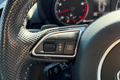 GJ17CKD Audi A1 1.4 TFSI CoD Black Edition Sportback Euro 6 (s/s) 5dr Thumbnail #42