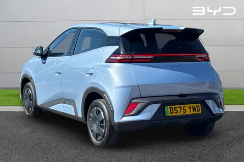 DS75YWD BYD Dolphin Surf 30kWh Active Auto 5dr Thumbnail #2