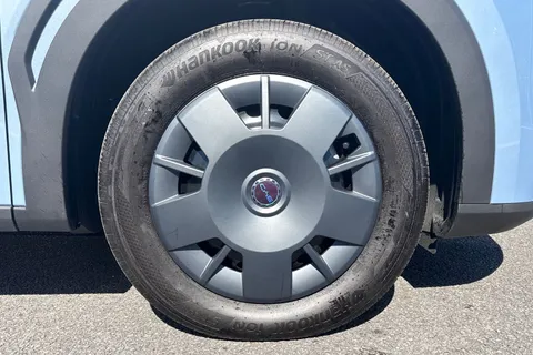 DS75YWD BYD Dolphin Surf 30kWh Active Auto 5dr Thumbnail #6