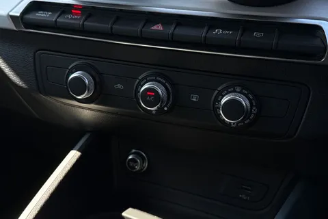 BV70LPX Audi Q2 Sport 30 TFSI  116 PS 6-speed Thumbnail #22