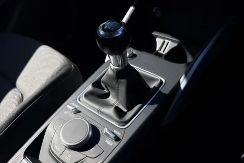 BV70LPX Audi Q2 Sport 30 TFSI  116 PS 6-speed Thumbnail #23