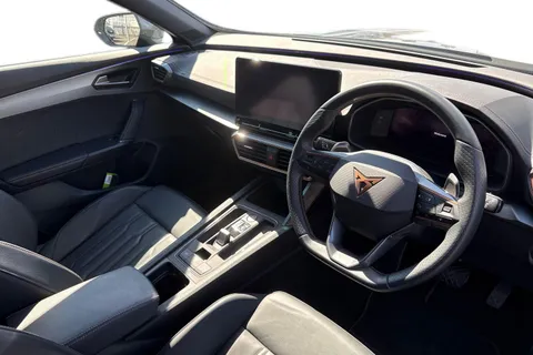 DG73EPF CUPRA Formentor 1.5 TSI V2 DSG Euro 6 (s/s) 5dr Thumbnail #8