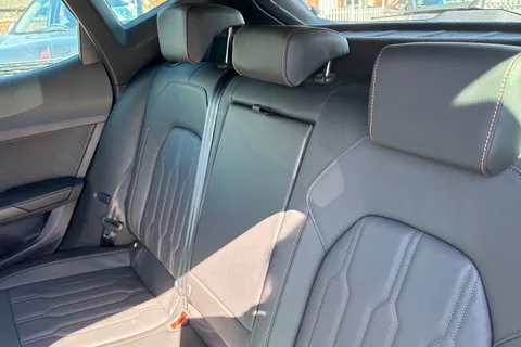 DG73EPF CUPRA Formentor 1.5 TSI V2 DSG Euro 6 (s/s) 5dr Thumbnail #14