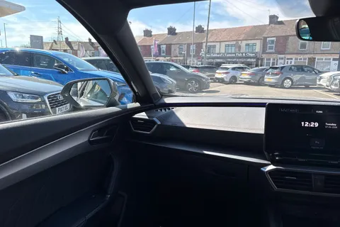 DG73EPF CUPRA Formentor 1.5 TSI V2 DSG Euro 6 (s/s) 5dr Thumbnail #15