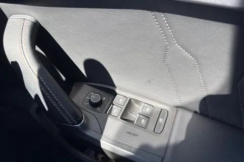 DG73EPF CUPRA Formentor 1.5 TSI V2 DSG Euro 6 (s/s) 5dr Thumbnail #18