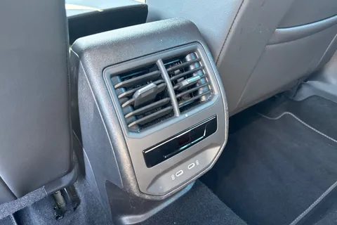 DG73EPF CUPRA Formentor 1.5 TSI V2 DSG Euro 6 (s/s) 5dr Thumbnail #25