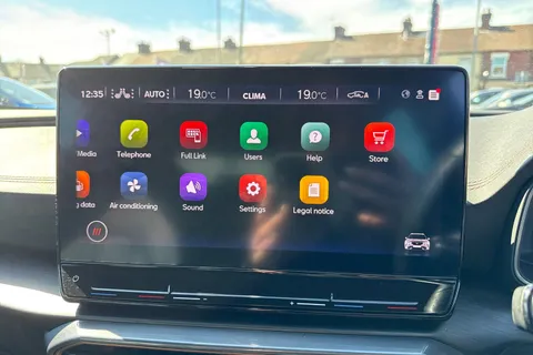 DG73EPF CUPRA Formentor 1.5 TSI V2 DSG Euro 6 (s/s) 5dr Thumbnail #42