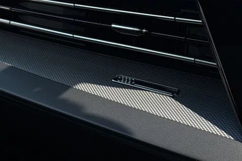 KU75ZSW Audi A3 S line TFSI  150 PS S tronic Thumbnail #43