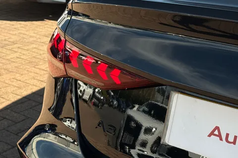 KU75ZSW Audi A3 S line TFSI  150 PS S tronic Thumbnail #48
