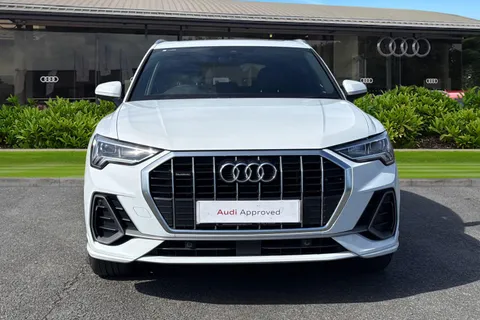 DG19YWB Audi Q3 S line 40 TFSI quattro 190 PS S tronic Thumbnail #6