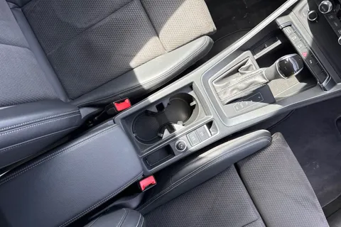 DG19YWB Audi Q3 S line 40 TFSI quattro 190 PS S tronic Thumbnail #23