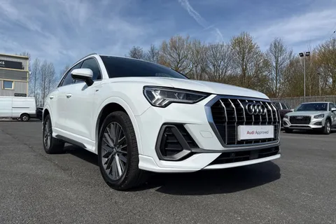 DG19YWB Audi Q3 S line 40 TFSI quattro 190 PS S tronic Thumbnail #29