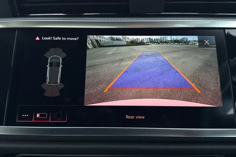 DG19YWB Audi Q3 S line 40 TFSI quattro 190 PS S tronic Thumbnail #57