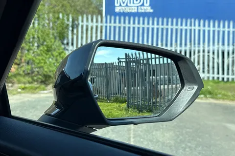 DH25HWB CUPRA Formentor 1.5 eHybrid 25.8kWh V2 DSG Euro 6 (s/s) 5dr Thumbnail #20