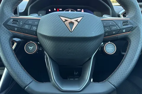 DH25HWB CUPRA Formentor 1.5 eHybrid 25.8kWh V2 DSG Euro 6 (s/s) 5dr Thumbnail #32