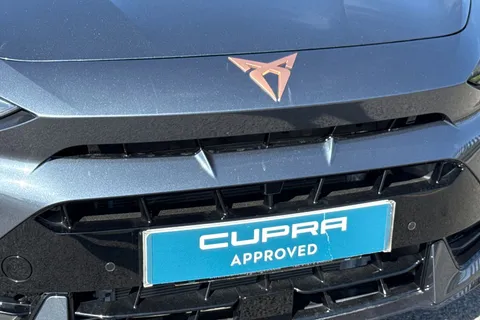 DH25HWB CUPRA Formentor 1.5 eHybrid 25.8kWh V2 DSG Euro 6 (s/s) 5dr Thumbnail #38