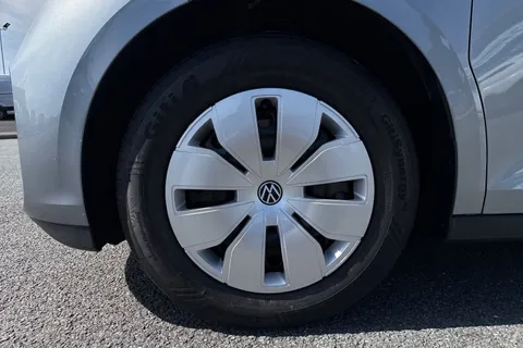 DG26XOJ Volkswagen ID. Buzz Cargo Commerce SWB 286 PS 77 kWh - Delivery Mileage Thumbnail #13