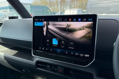 DG26XOJ Volkswagen ID. Buzz Cargo Commerce SWB 286 PS 77 kWh - Delivery Mileage Thumbnail #53