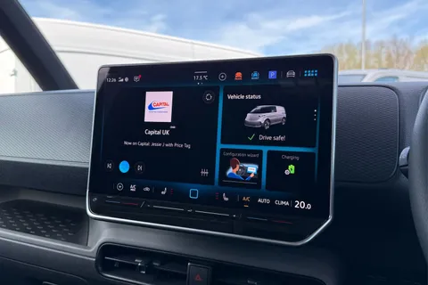 DE26NRK Volkswagen ID. Buzz Cargo Commerce SWB 286 PS 77 kWh - Delivery Mileage Thumbnail #17