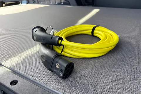 DE26NRK Volkswagen ID. Buzz Cargo Commerce SWB 286 PS 77 kWh - Delivery Mileage Thumbnail #31